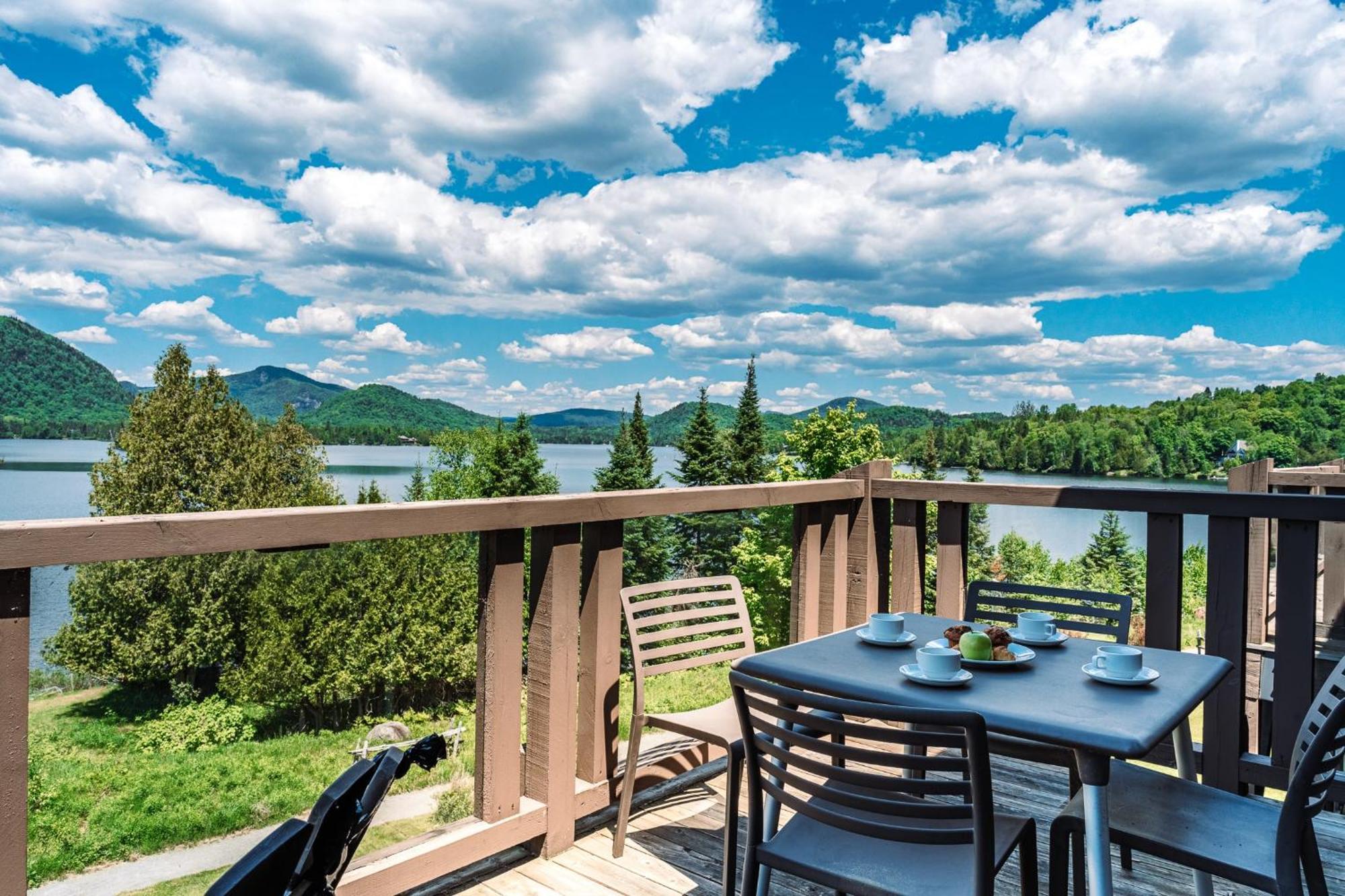 Lakefront Mountain View Remote Work - 1 Bd Suite Lac-Superieur Exterior foto